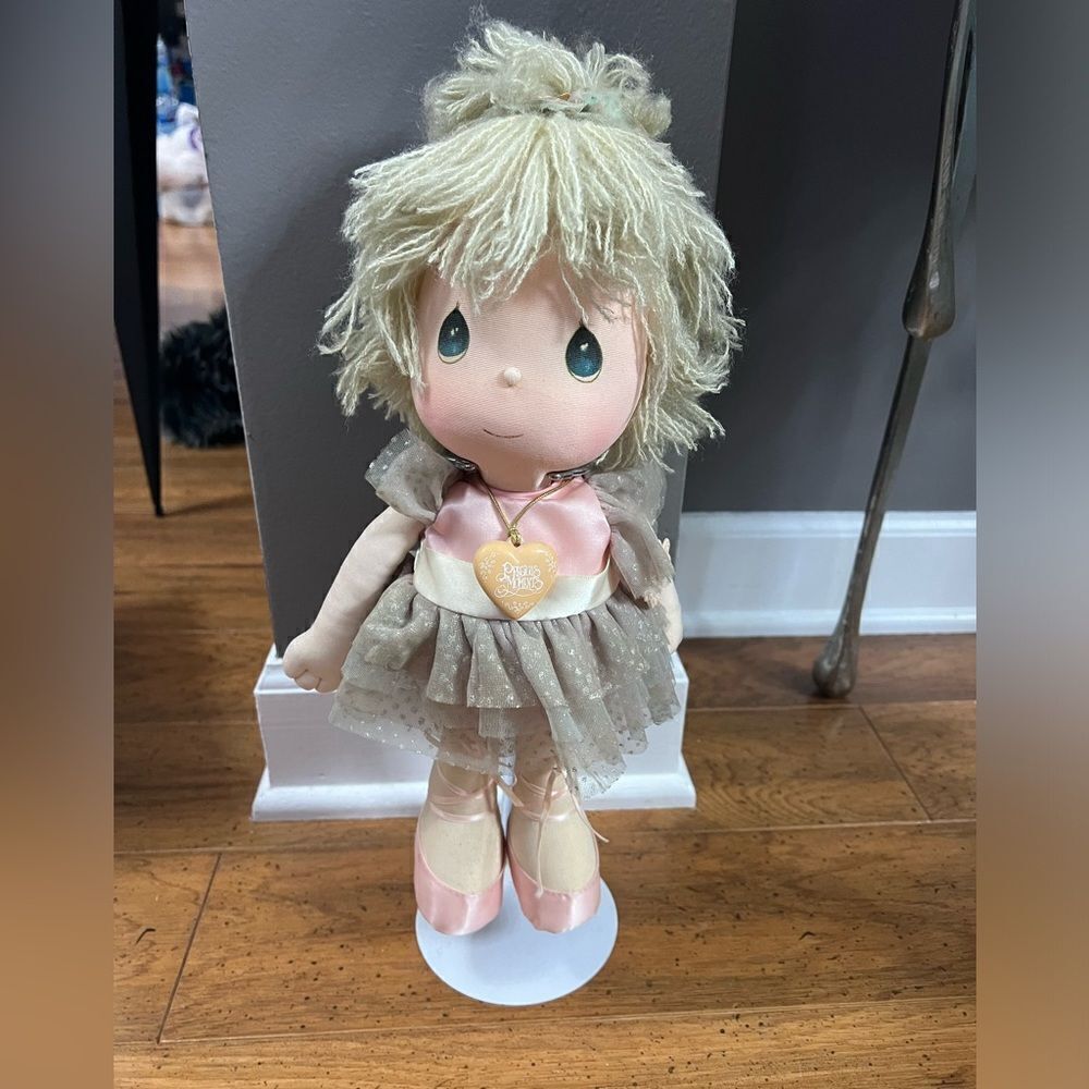 Vintage Precious Moments Dolls 1985  Tammy the Ballerina